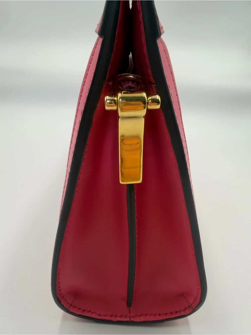 Gucci Small Matelasse Pink Crossbody